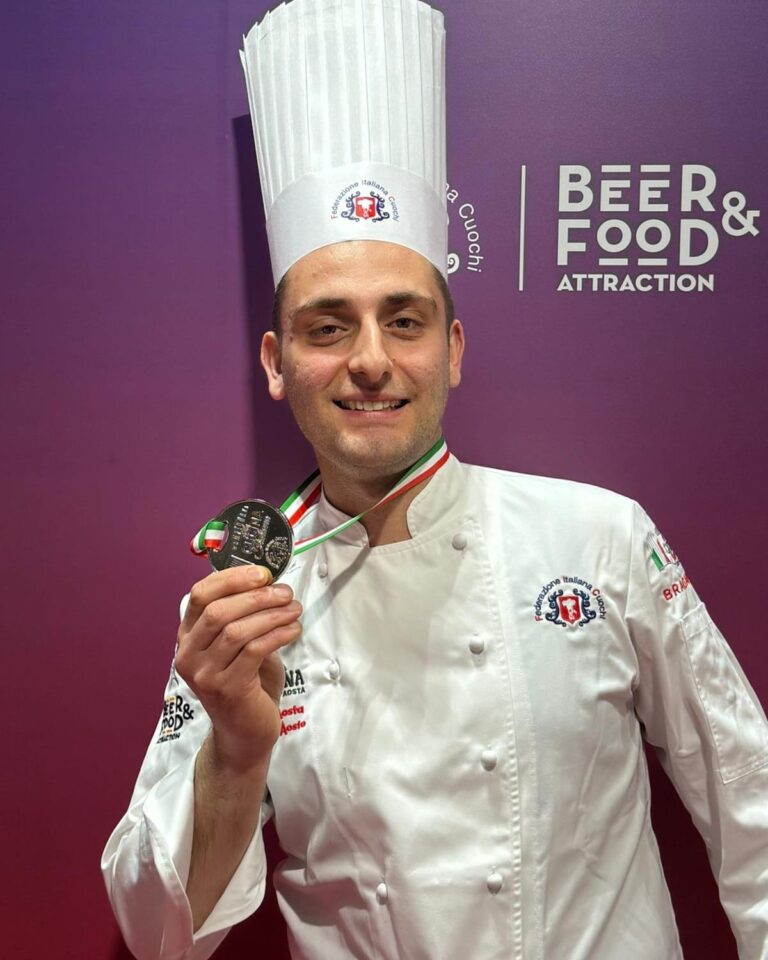 È DI GROTTAMINARDA LO CHEF CHE HA VINTO L’ARGENTO AI CAMPIONATI DI CUCINA ITALIANA